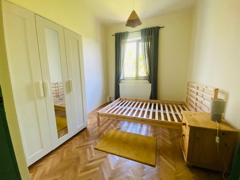 Timisoara Proprietar, inchiriez apartament 2 camere in centrul Timisoarei.